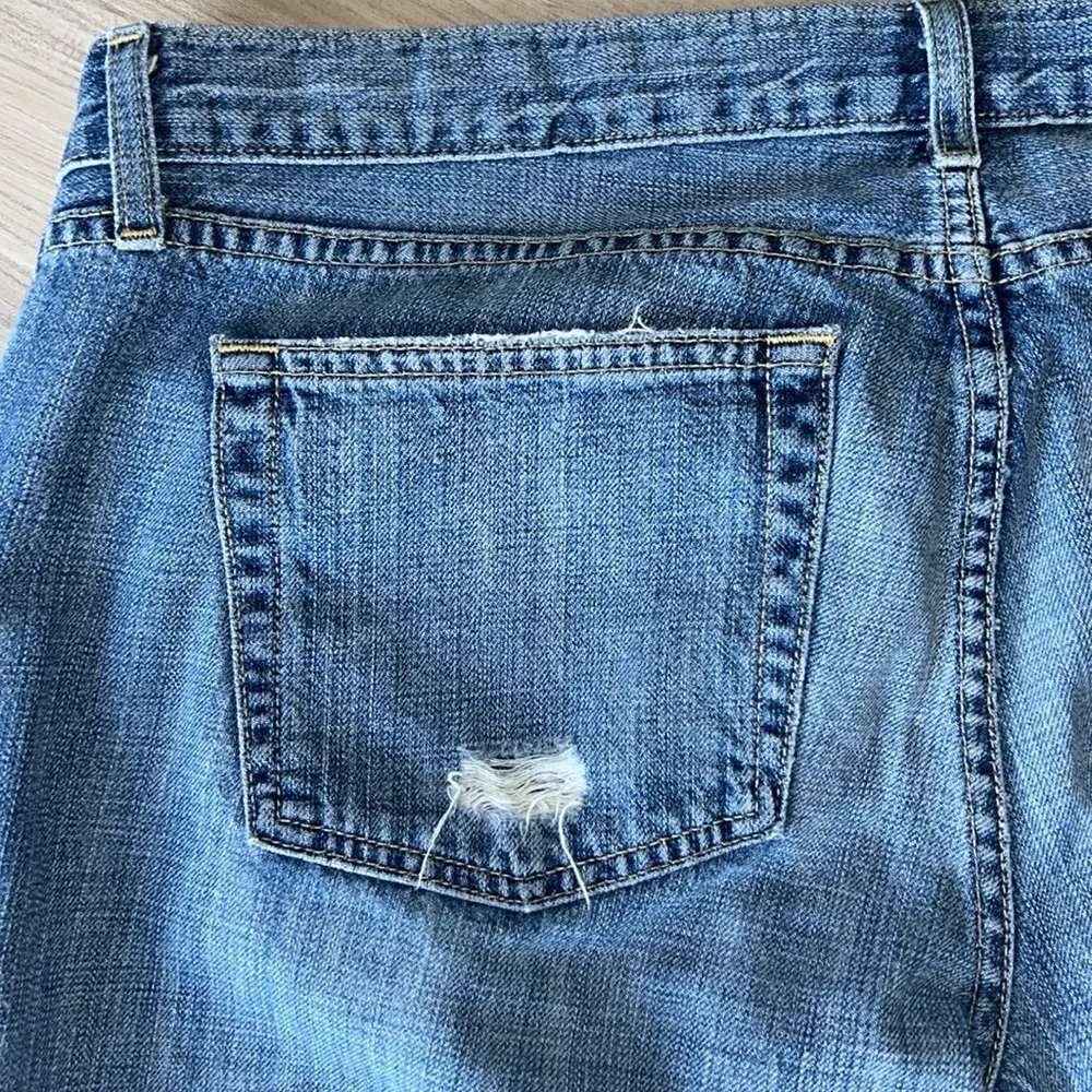 J Crew Vintage Matchstick Straight Leg Blue Jeans 31S Distressed Women’s Denim